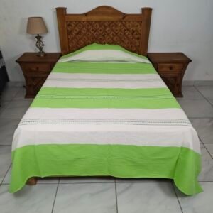 Colcha Artesanal Oaxaqueña Verde con Natural